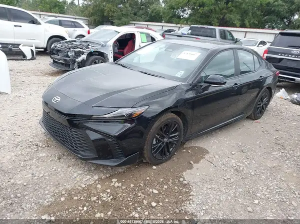 4T1DAACK1SU156069 2025 TOYOTA CAMRY - Image 2