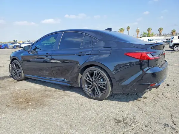 4T1DAACK1SU162177 2025 TOYOTA CAMRY - Image 2