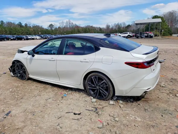 4T1DAACK1SU165967 2025 TOYOTA CAMRY - Image 2