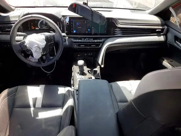 4T1DAACK1SU184681 2025 TOYOTA CAMRY - Image 8
