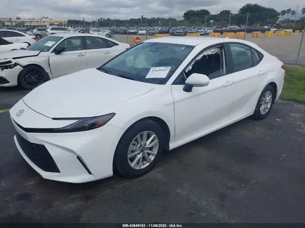 4T1DAACK1SU187287 2025 TOYOTA CAMRY - Image 2