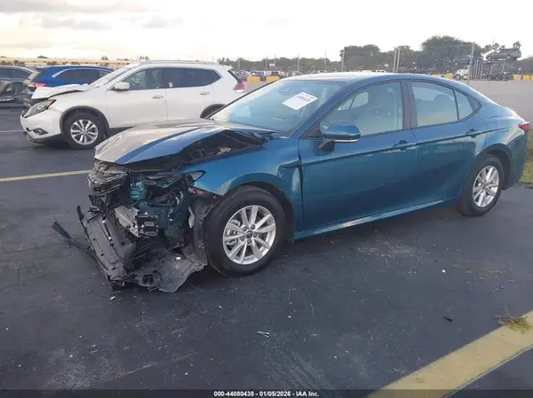 4T1DAACK1SU203780 2025 TOYOTA CAMRY - Image 2