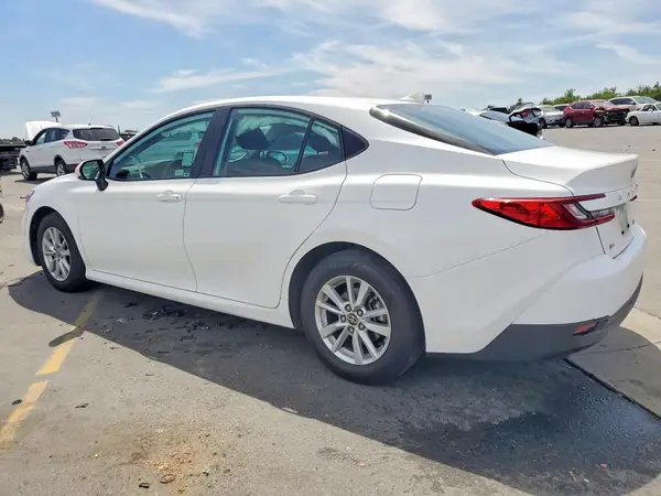 4T1DAACK1SU206033 2025 TOYOTA CAMRY - Image 2