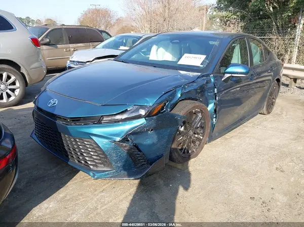 4T1DAACK1SU206646 2025 TOYOTA CAMRY - Image 2