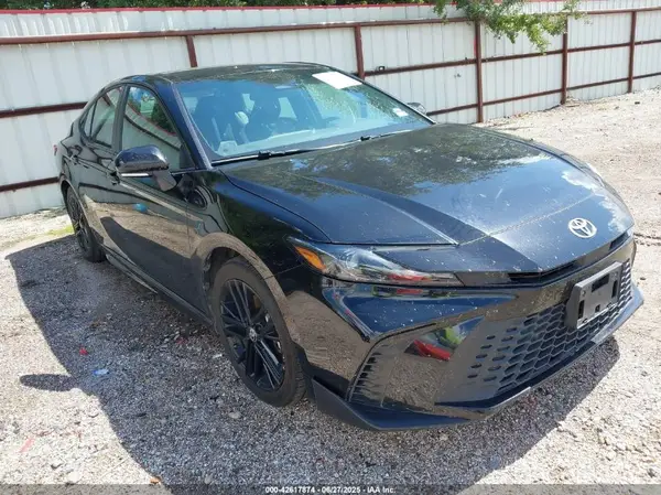 4T1DAACK1SU500922 2025 TOYOTA CAMRY - Image 1