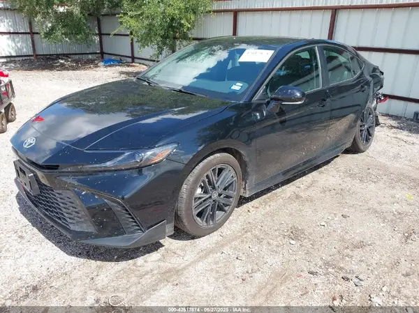 4T1DAACK1SU500922 2025 TOYOTA CAMRY - Image 2