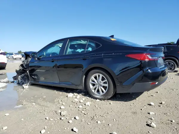 4T1DAACK1SU501813 2025 TOYOTA CAMRY - Image 2