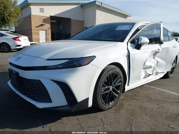 4T1DAACK1SU501942 2025 TOYOTA CAMRY - Image 2