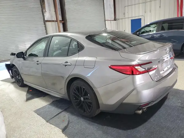 4T1DAACK1SU502251 2025 TOYOTA CAMRY - Image 2