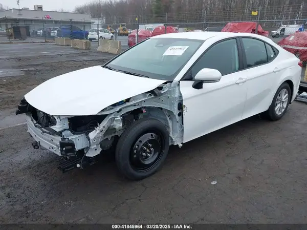4T1DAACK1SU504839 2025 TOYOTA CAMRY - Image 2
