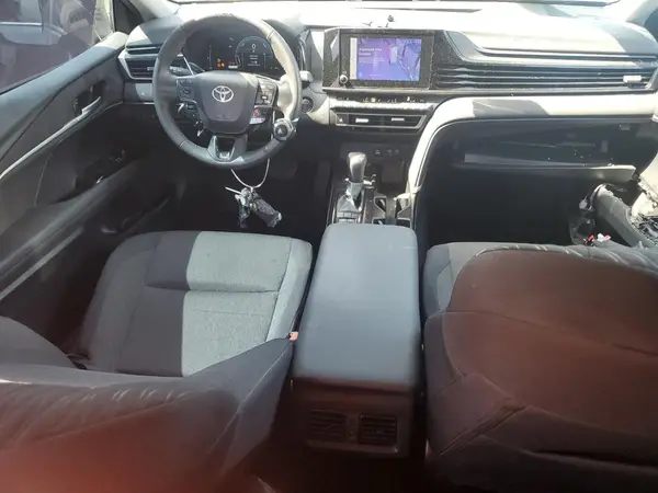 4T1DAACK1SU507076 2025 TOYOTA CAMRY - Image 8