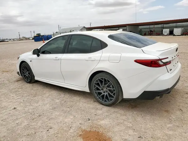 4T1DAACK1SU524802 2025 TOYOTA CAMRY - Image 2