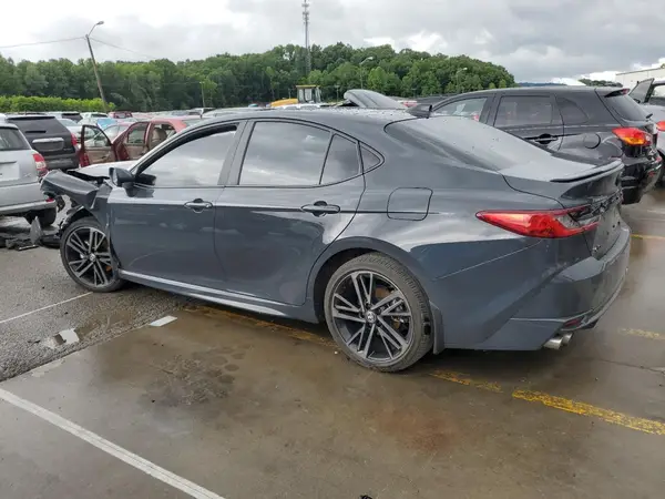 4T1DAACK1SU527103 2025 TOYOTA CAMRY - Image 2