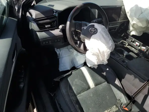4T1DAACK1SU527800 2025 TOYOTA CAMRY - Image 8