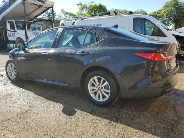 4T1DAACK1SU527988 2025 TOYOTA CAMRY - Image 2