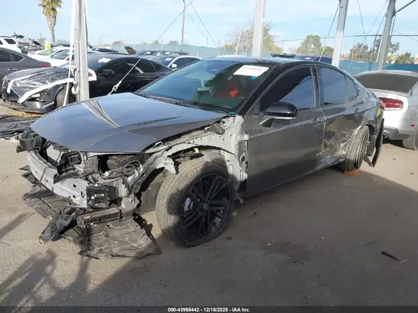 4T1DAACK1SU533497 2025 TOYOTA CAMRY - Image 2