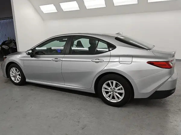 4T1DAACK1SU536321 2025 TOYOTA CAMRY - Image 2
