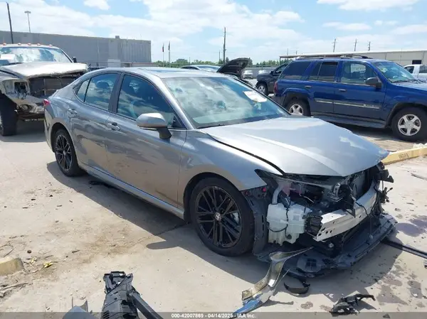4T1DAACK1SU539431 2025 TOYOTA CAMRY - Image 1