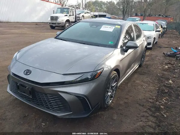 4T1DAACK1SU541616 2025 TOYOTA CAMRY - Image 2