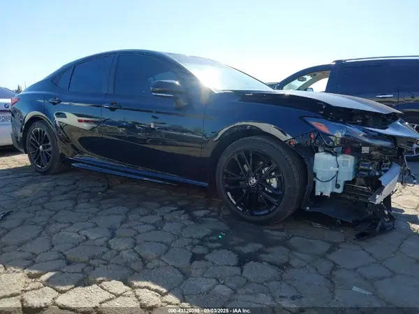 4T1DAACK1SU541695 2025 TOYOTA CAMRY - Image 1