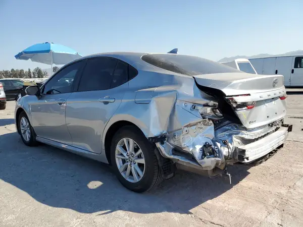 4T1DAACK1SU550235 2025 TOYOTA CAMRY - Image 2