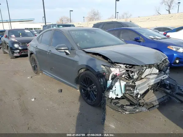 4T1DAACK1SU554141 2025 TOYOTA CAMRY - Image 1