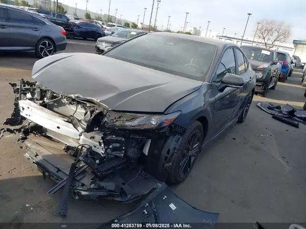4T1DAACK1SU554141 2025 TOYOTA CAMRY - Image 2
