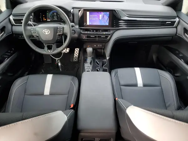 4T1DAACK1SU554768 2025 TOYOTA CAMRY - Image 8