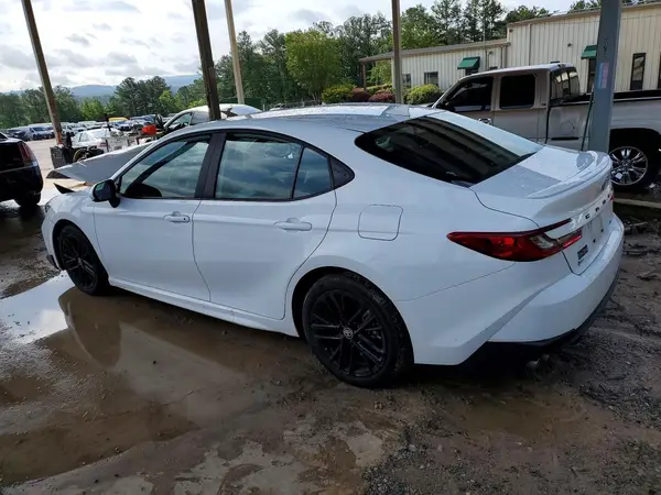 4T1DAACK1SU557749 2025 TOYOTA CAMRY - Image 2