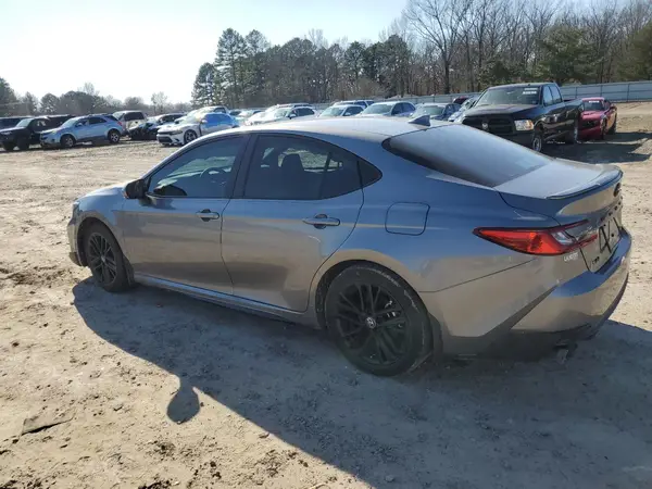4T1DAACK1SU560649 2025 TOYOTA CAMRY - Image 2