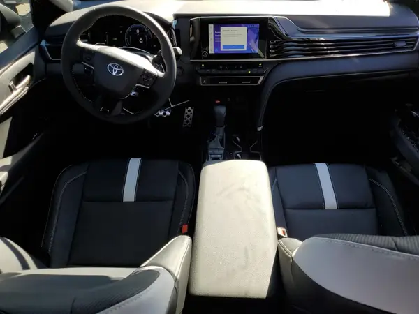 4T1DAACK1SU560649 2025 TOYOTA CAMRY - Image 8