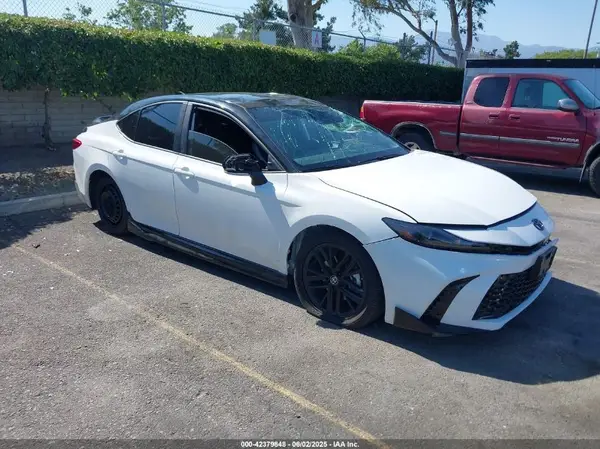 4T1DAACK1SU563387 2025 TOYOTA CAMRY - Image 1