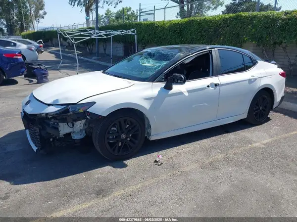 4T1DAACK1SU563387 2025 TOYOTA CAMRY - Image 2