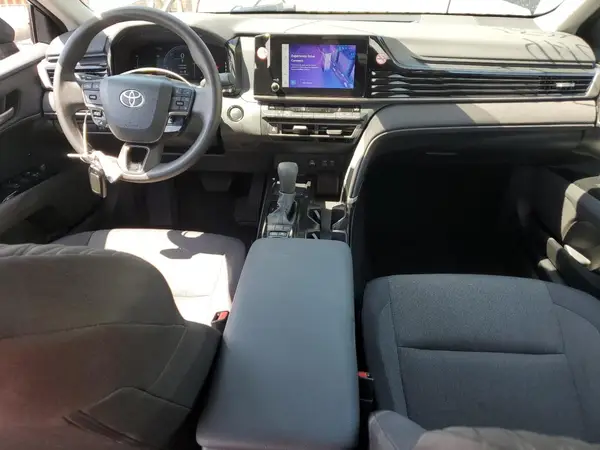 4T1DAACK1SU566211 2025 TOYOTA CAMRY - Image 8