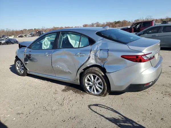 4T1DAACK1SU573157 2025 TOYOTA CAMRY - Image 2