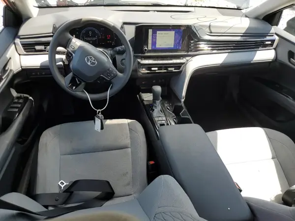 4T1DAACK1SU573661 2025 TOYOTA CAMRY - Image 8