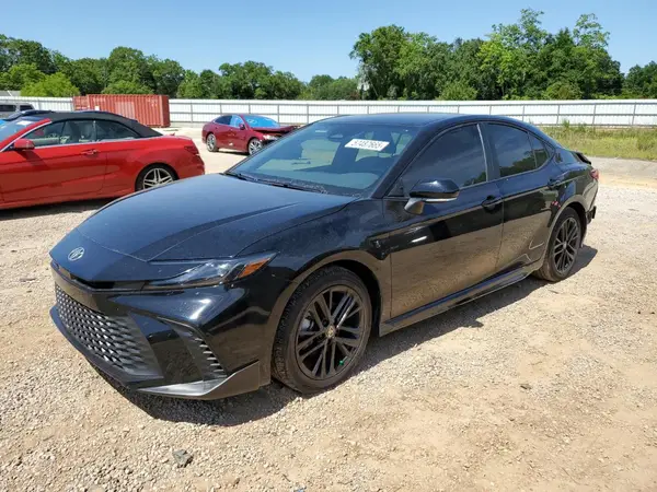 4T1DAACK1SU573997 2025 TOYOTA CAMRY - Image 1