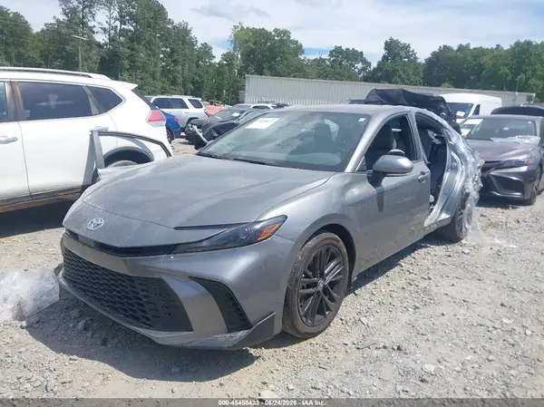 4T1DAACK1SU575443 2025 TOYOTA CAMRY - Image 2