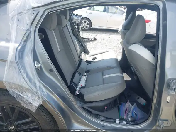 4T1DAACK1SU575443 2025 TOYOTA CAMRY - Image 8