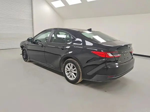 4T1DAACK1SU577869 2025 TOYOTA CAMRY - Image 2