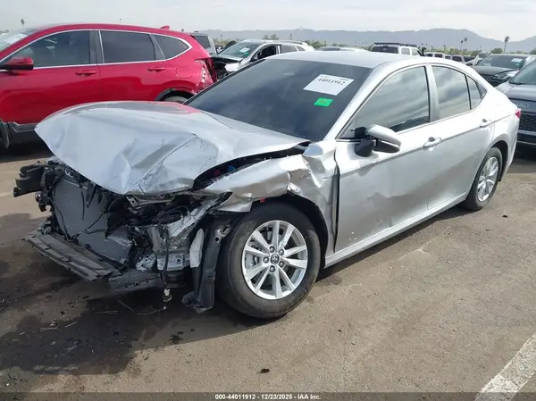 4T1DAACK1SU582988 2025 TOYOTA CAMRY - Image 2