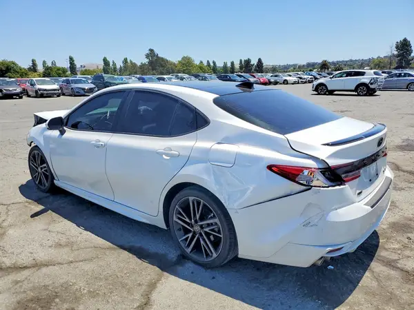 4T1DAACK1SU583932 2025 TOYOTA CAMRY - Image 2
