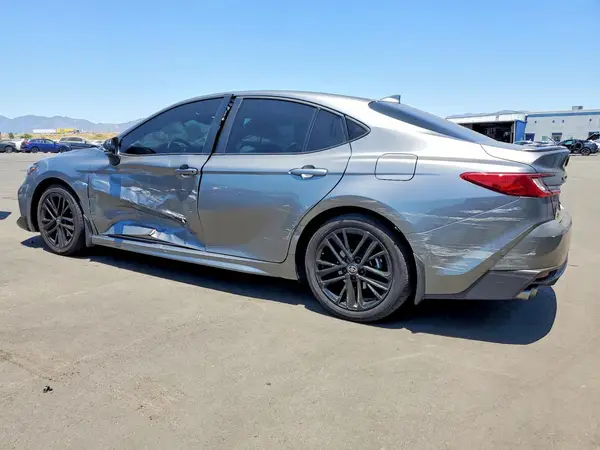 4T1DAACK1SU587060 2025 TOYOTA CAMRY - Image 2