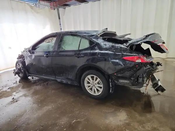 4T1DAACK1SU587124 2025 TOYOTA CAMRY - Image 2