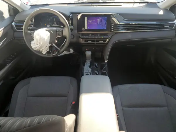 4T1DAACK1SU593246 2025 TOYOTA CAMRY - Image 8