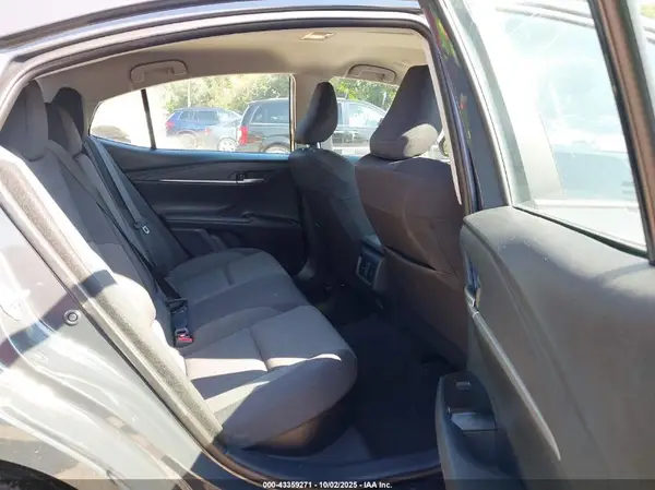 4T1DAACK1SU595949 2025 TOYOTA CAMRY - Image 8