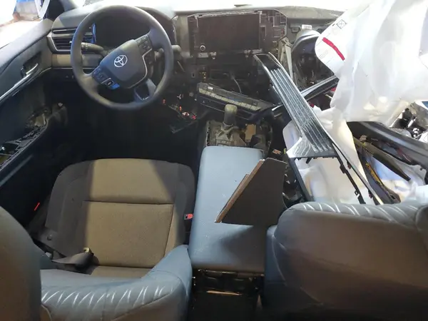 4T1DAACK1SU596194 2025 TOYOTA CAMRY - Image 8