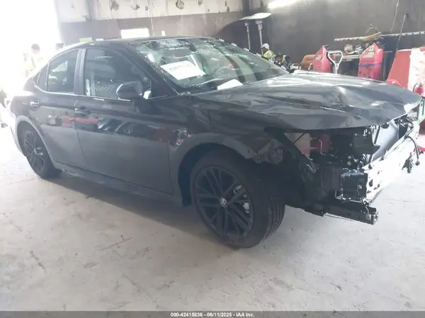 4T1DAACK1SU601331 2025 TOYOTA CAMRY - Image 1