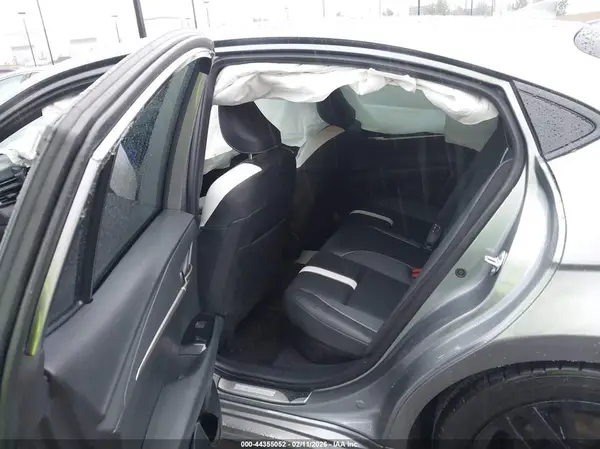 4T1DAACK1SU607811 2025 TOYOTA CAMRY - Image 8