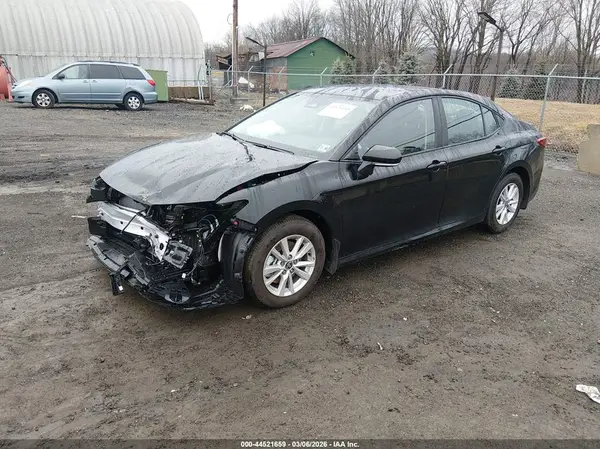 4T1DAACK1SU608036 2025 TOYOTA CAMRY - Image 2